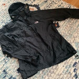 Black north face rain coat size M